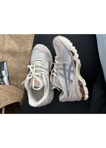 КРОСІВКИ ЖІНОЧІ ASICS GEL-KAYANO 14 PEACH/CREAM АСІКС ГЕЛЬ КАХАНО 14 БЕЖЕВІ No Brand бежеві демісезони (392020508)