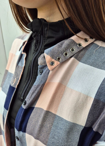 Сорочка жіноча Oversize в клітку із заклепками на комірі та манжетах H&M (367829078)