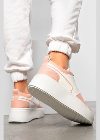 Кроссовки женские бело-розового цвета на шнуровке Let's Shop розовые демисезоны (317462545)