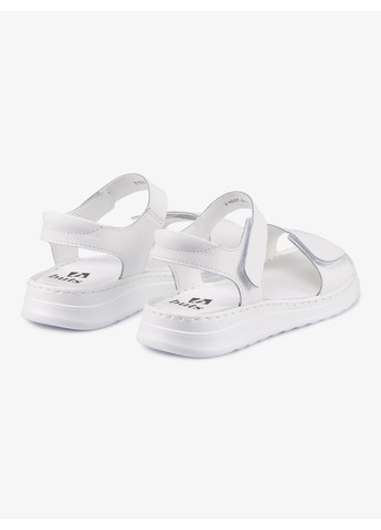 Белые женские босоножки 1101369 Buts на липучке