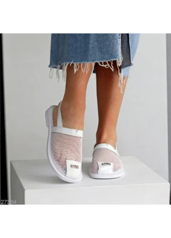 Белые белые босоножки No Brand