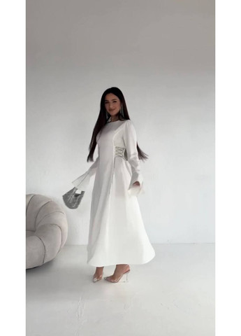 Молочное праздничный, коктейльное, вечернее женское элегантное шелковое платье а-силуэт Avanti однотонное