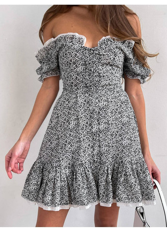 Чорна сукня шифонова katrin mini з квітковим принтом колір чорно-білий milirud