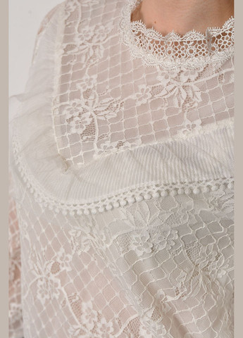 Біла демісезонна блузка жіноча гіпюрова білого кольору з баскою Let's Shop