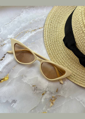 Окуляри жіночі сонцезахисні бежевого кольору кошаче око стильні LIGHT (315889600)