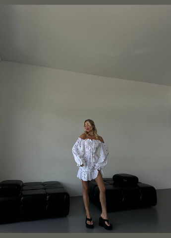 Белое повседневный мини платье из муслина Adelante с цветочным принтом