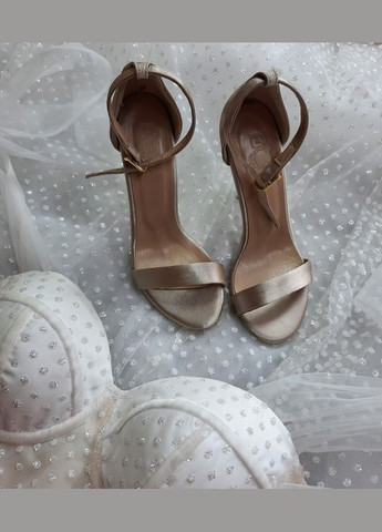 Бежевые свадебные, вечерние женские босоножки цвет, nude - бежевый цвет No Brand