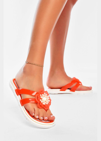 Шльопанці жіночі білого кольору Let's Shop (340715140)