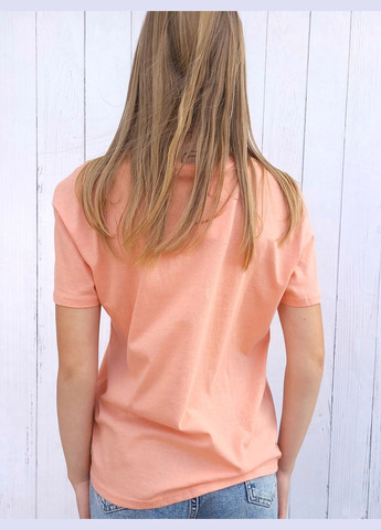 Оранжевая летняя футболка женская классическая с надписью Pink Woman