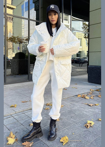 Біла демісезонна демісезонна жіноча куртка Liton