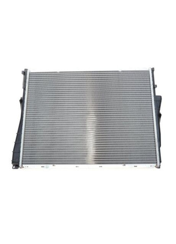 Радиатор охлаждения двигателя 3SERIES E46 ALL MT 98-05 ( ) 06002278 Van Wezel (366141289)