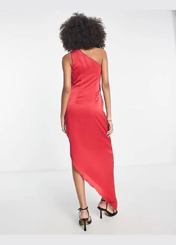 Червона сукня Asos