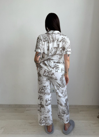 Коричнева всесезон піжамка колекції «велич» VIDCHUY