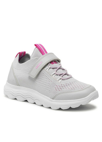 Серые кроссовки Geox