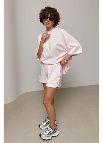 Свободный спортивный костюм из футболки и шорт, M No Brand (399770393)