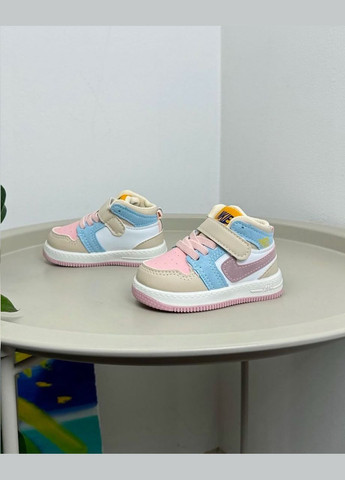 Рожеві всесезонні дитячі кросівки рожеві 1264 No Brand