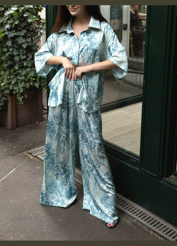 Женский костюм свободного кроя из шелка Avanti (337312012)