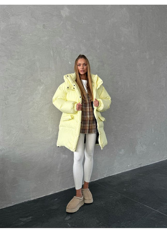 Желтая зимняя женская куртка prada с карманами и капюшоном (mil590) milirud