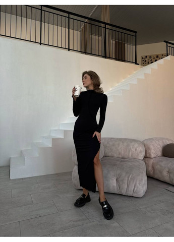 Черное женское платье трикотаж рубчик No Brand