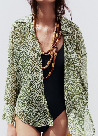 Оливковковая (хаки) повседневный рубашка с абстрактным узором Zara