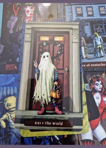 Карты Таро Лакомства или капли Trick or treat tarot глянец 78 карт No Brand (341325486)