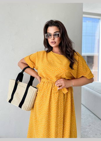 Желтое повседневный женское платье меди в горошек с эластичной талией и поясом. MonCher в горошек