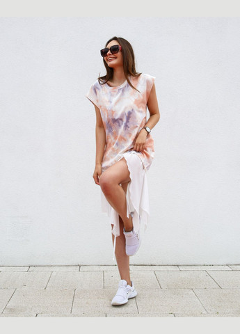 Молочна спортивна плаття-туніка з ассиметрична з персиковим візерунком InRed з абстрактним візерунком