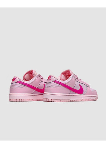 Розовые демисезонные кроссовки мужские nike dunk low gs triple pink найк сб данк No Brand