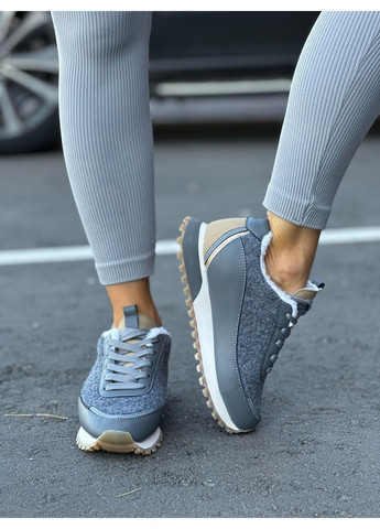 Зимові жіночі кросівки теплі сірі хутро баранчик на високій підошві No Brand сірі зими (367954637)