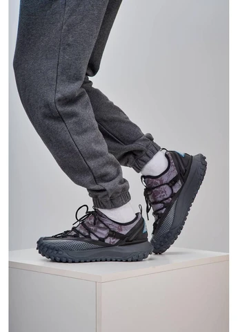 КРОСІВКИ ЖІНОЧІ NIKE ACG MOUNTAIN FLY LOW BLACK BLUE НАЙК АСЖ МАУНС ФЛАЙ ЧОРНІ No Brand чорні демісезони (392027324)