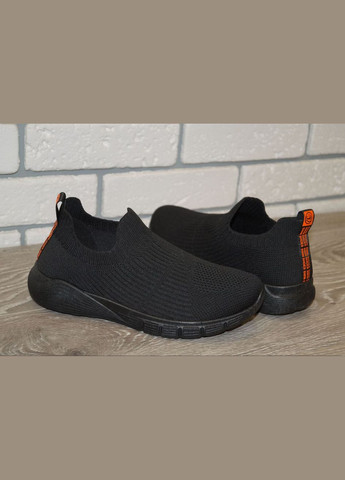 Черные демисезонные кроссовки подростковые текстильные черные без шнурков SWIN SHOES