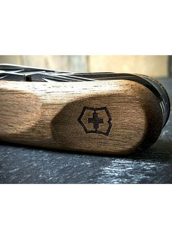 Складной нож Delemont EvoWood 17 2.3911.63 Victorinox (317303793)