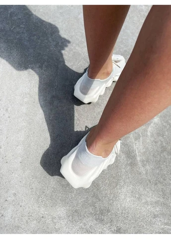 КРОСІВКИ ЖІНОЧІ ADIDAS YEEZY BOOST 450 CLOUD WHITE АДІДАС ІЗІ БУСТ БІЛІ No Brand білі демісезони (391063736)