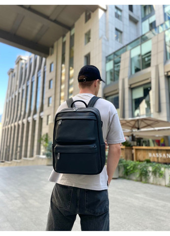 Чоловічий рюкзак для ноутбука та поїздок з натуральної шкіри 40х30х16, сумка наплічна, чорна Tiding Bag (332054084)