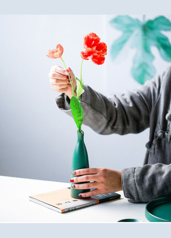 Японська ваза Елеганція 17см х 5,5 см, зелена No Brand (305057893)