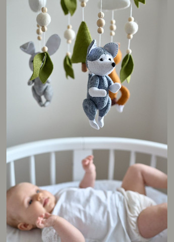 Дитячий музичний мобіль на ліжечко для немовлят WooolyWool «Лісові звірятка» з 35 мелодіями No Brand (342758002)