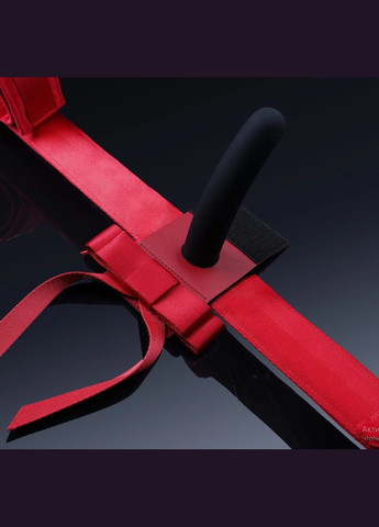 Набор из распорной планки и фиксаторов в виде красных бантов UPKO (332994493)