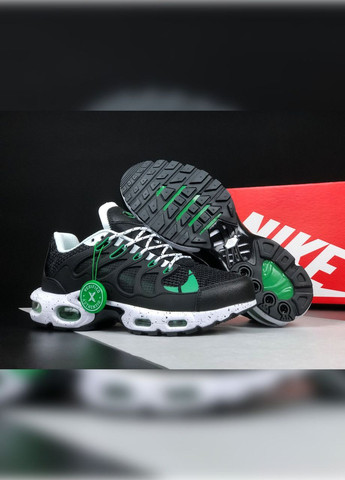 Черные демисезонные черные с белым\зелеными демисезонные мужские кроссовки No Brand