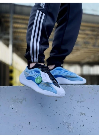 Цветные демисезонные кроссовки мужские adidas yeezy boost 700 v3 arzareth 2 адидас изи буст No Brand