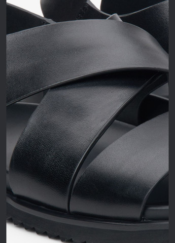 Сандалі, колір чорний Estro (323585907)