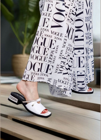 Белые босоножки No Brand