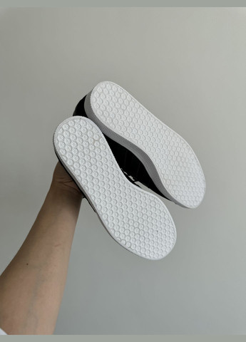 Черные демисезонные кроссовки мужские adidas gazelle black | адидас газель черные No Brand