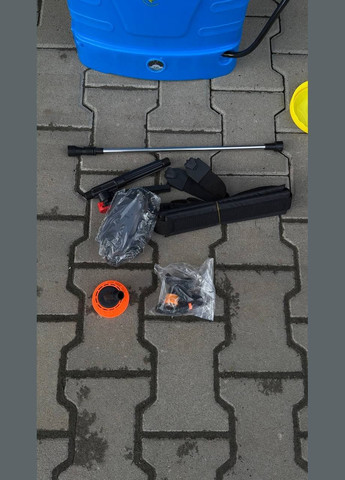 Ранцевий акумуляторний обприскувач EURO SA-12 (12 літрів) 12В/8Ач VMF EURO (361857758)