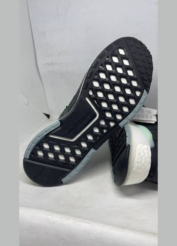 Черные кроссовки мужские adidas NMD_V3