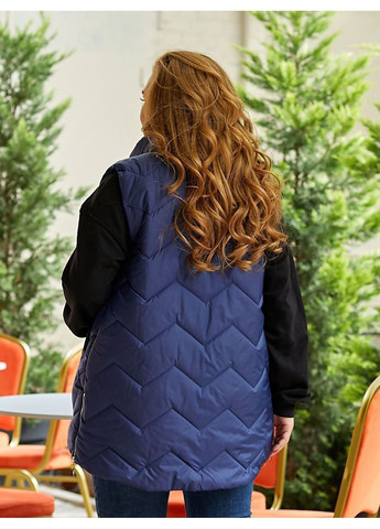 Жіноча жилетка на блискавці безрукавка великих розмірів No Brand (350633650)