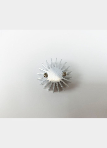 Радіатор "зірка" 36×22 мм No Brand (332995209)