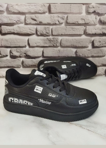 Черные демисезонные стильные кроссовки р 39 – 25 см Bayota