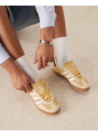 Бежевые кеды adidas Originals Gazelle Indoor JI3523