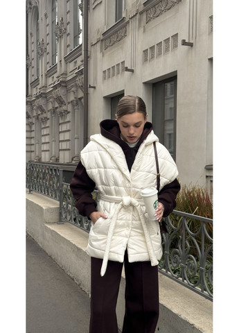 Жилетка стеганая с капюшоном и поясом No Brand (369502133)