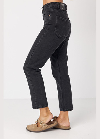 Женские джинсы МОМ со рваным декором на карманах - черный Lurex - (302337016)